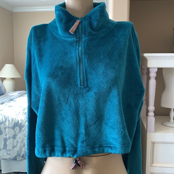 Urban Outfitters Teal crop top - Picture 5 of 6